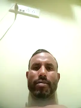 Snapshot of Sanjay19881 chatting on April 3, 6:39 pm Sanjay19881 online show from April 3, 6:39 pm