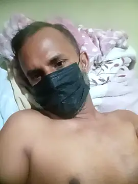 Snapshot of Sanjay19881 chatting on April 6, 6:20 pm Sanjay19881 online show from April 6, 6:20 pm