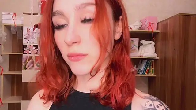 Snapshot of CindyHouse chatting on April 12, 9:42 pm CindyHouse online show from April 12, 9:42 pm