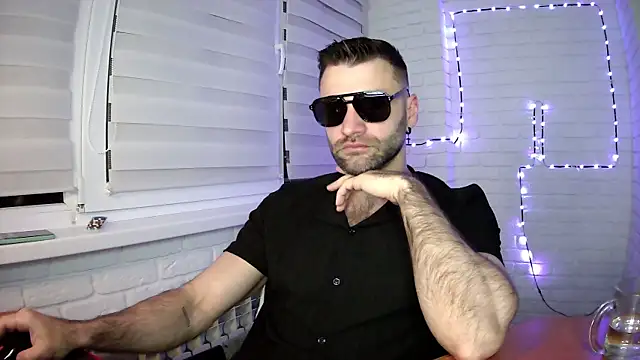 DaddySlava online show from April 25, 6:16 pm