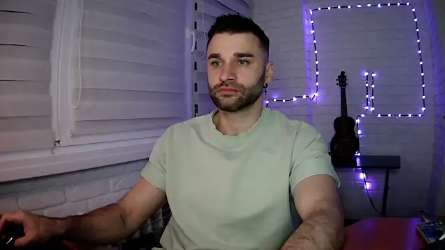 DaddySlava online show from April 26, 6:49 pm