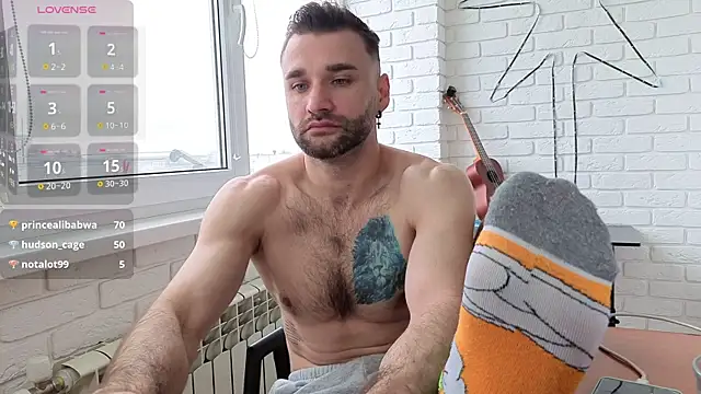 Snapshot of DaddySlava chatting on June 1, 6:15 am DaddySlava online show from June 1, 6:15 am