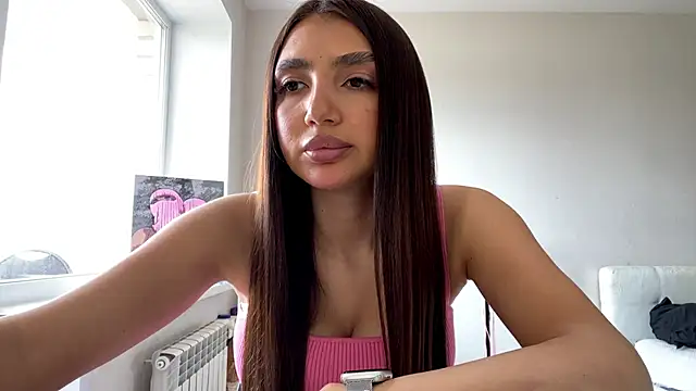 Snapshot of AlvinaMair chatting on May 12, 10:12 am AlvinaMair online show from May 12, 10:12 am
