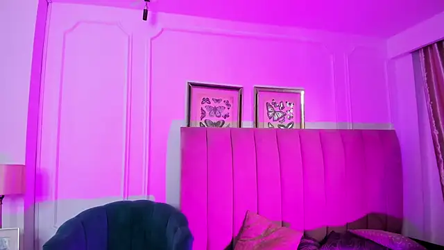 Snapshot of Alexa_fox669 chatting on July 3, 1:39 pm Alexa fox669 online show from July 3, 1:39 pm