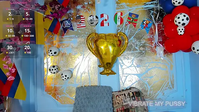 Snapshot of dakota_flame_cr chatting on June 13, 7:34 pm dakota flame cr online show from June 13, 7:34 pm