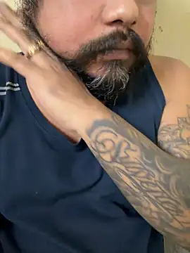 Snapshot of akela_pan1 chatting on April 18, 7:07 pm akela pan1 online show from April 18, 7:07 pm