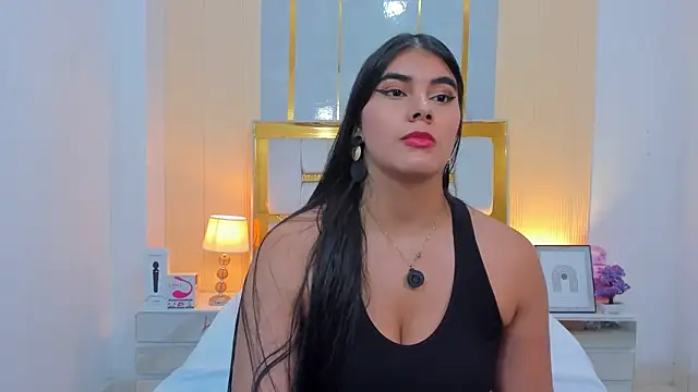 Snapshot of Alara_Keyy chatting on April 18, 9:04 pm Alara Keyy online show from April 18, 9:04 pm