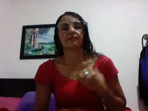 Snapshot of FenixPretty chatting on April 29, 3:38 pm FenixPretty online show from April 29, 3:38 pm