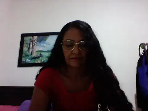 Snapshot of FenixPretty chatting on April 29, 5:52 pm FenixPretty online show from April 29, 5:52 pm