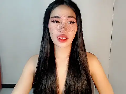 urasiankylie online show from April 21, 4:56 pm