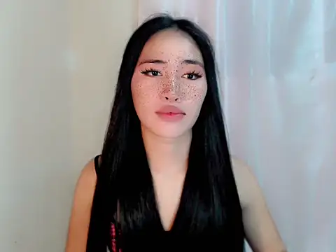 urasiankylie online show from April 24, 9:34 am