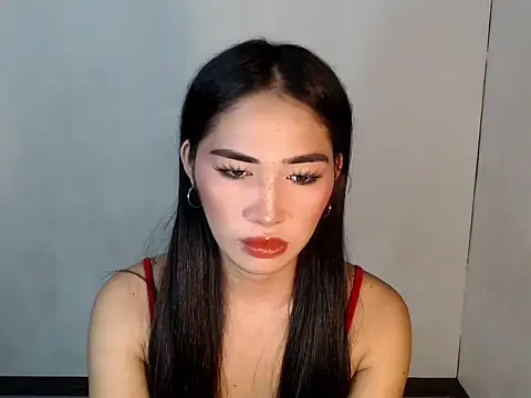 urasiankylie online show from May 1, 1:26 pm