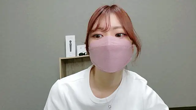 Snapshot of YUA_0425 chatting on May 22, 2:40 am YUA 0425 online show from May 22, 2:40 am