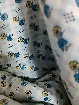 Snapshot of OBengaliBabuO chatting on January 24, 6:04 pm OBengaliBabuO online show from January 24, 6:04 pm