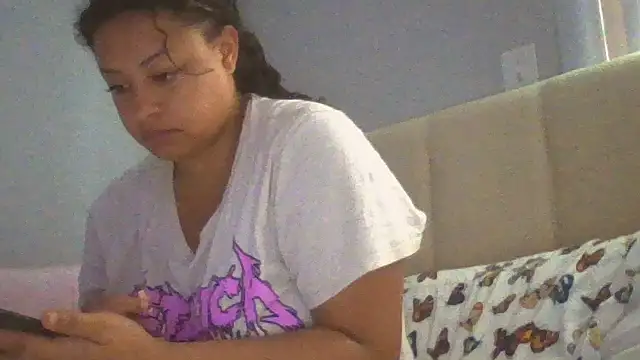 madzbailey online show from July 6, 3:03 pm