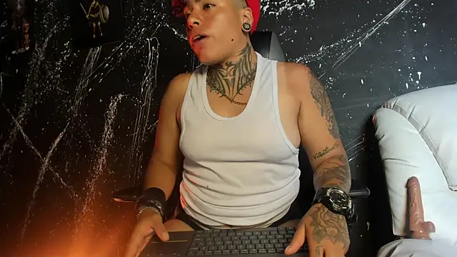 Snapshot of CasperMilers chatting on April 5, 12:46 pm CasperMilers online show from April 5, 12:46 pm