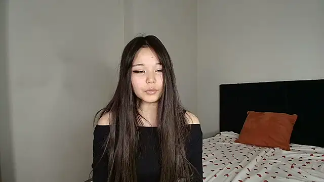 sayanim0 online show from April 8, 2:06 pm