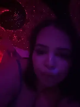 MiaKittyx0 online show from May 13, 7:55 pm
