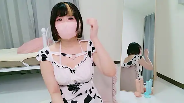 RAIMU CHAN online show from April 15, 2:46 pm