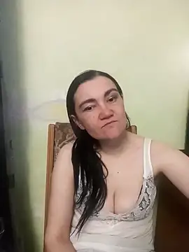 Snapshot of AlissaSecret chatting on April 27, 5:00 pm AlissaSecret online show from April 27, 5:00 pm