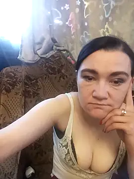 Snapshot of AlissaSecret chatting on May 4, 7:37 am AlissaSecret online show from May 4, 7:37 am