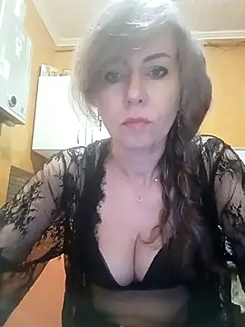 TaynaSecret online show from May 14, 8:37 pm