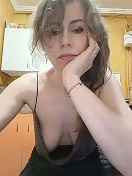 TaynaSecret online show from May 21, 8:27 pm