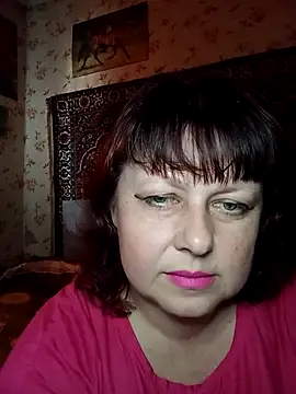 Snapshot of AuroKaria chatting on April 26, 9:51 am AuroKaria online show from April 26, 9:51 am