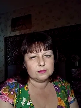 Snapshot of AuroKaria chatting on April 27, 2:37 pm AuroKaria online show from April 27, 2:37 pm