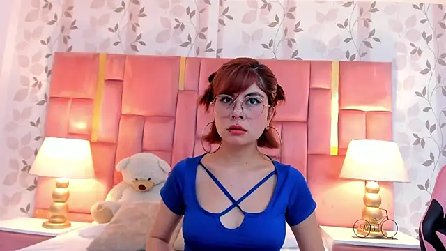 Snapshot of NahiaMendoza chatting on April 8, 3:28 am NahiaMendoza online show from April 8, 3:28 am