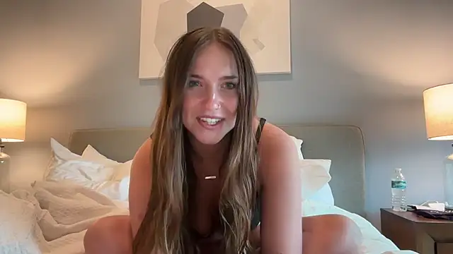 Snapshot of sophieblakee chatting on July 7, 12:13 am sophieblakee online show from July 7, 12:13 am