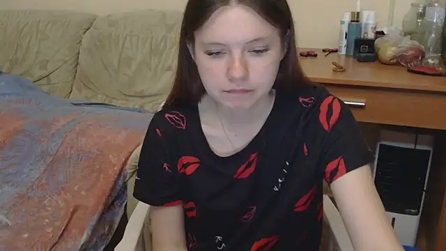 Snapshot of JessicaHolland1 chatting on May 13, 7:11 pm JessicaHolland1 online show from May 13, 7:11 pm