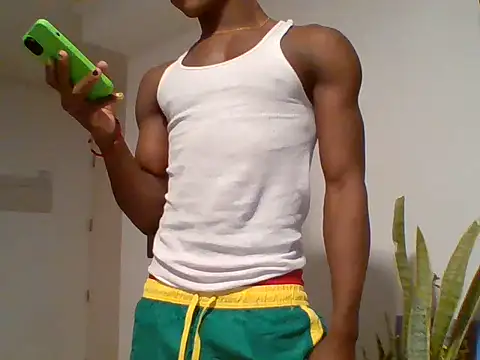 Snapshot of sexy_blackcoc chatting on June 7, 10:02 pm sexy blackcoc online show from June 7, 10:02 pm