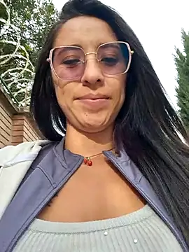 Snapshot of VALERY-94 chatting on May 16, 12:04 pm VALERY-94 online show from May 16, 12:04 pm