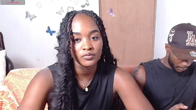 Snapshot of YANADEBAYO chatting on April 10, 6:45 pm YANADEBAYO online show from April 10, 6:45 pm