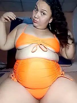 Snapshot of Marialae2735 chatting on May 13, 1:58 am Marialae2735 online show from May 13, 1:58 am