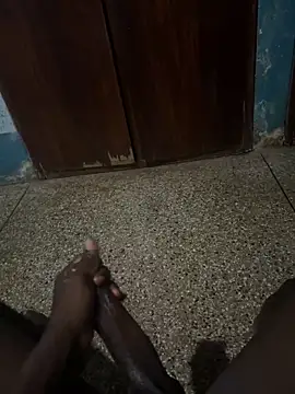 sweetdick0548 online show from April 8, 2:55 am