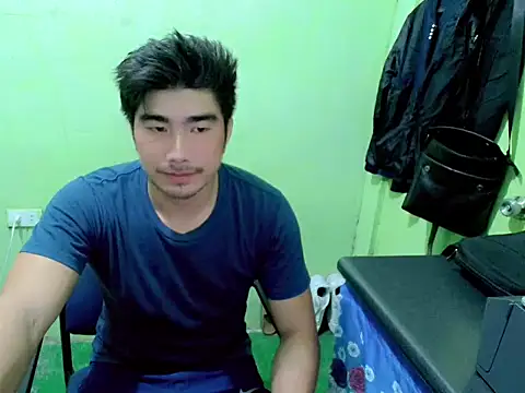 Snapshot of Hunkfireman chatting on April 19, 10:36 am Hunkfireman online show from April 19, 10:36 am