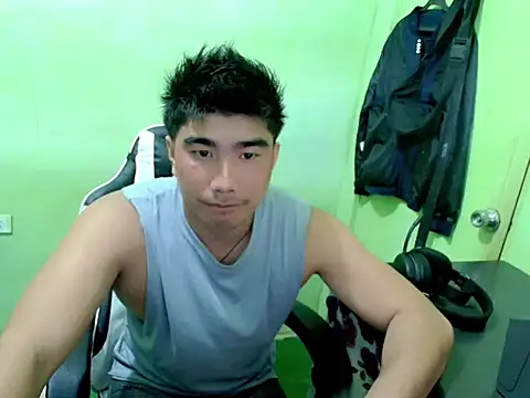 Snapshot of Hunkfireman chatting on May 23, 12:49 am Hunkfireman online show from May 23, 12:49 am
