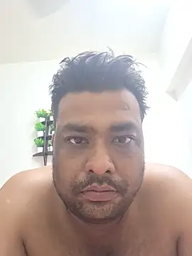 Snapshot of Meninmumbai chatting on May 15, 8:05 pm Meninmumbai online show from May 15, 8:05 pm