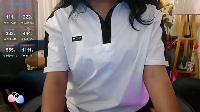 Snapshot of apsara_tanu chatting on April 23, 10:03 am apsara tanu online show from April 23, 10:03 am
