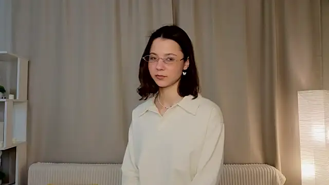 SheliaBinkley online show from April 11, 8:02 pm