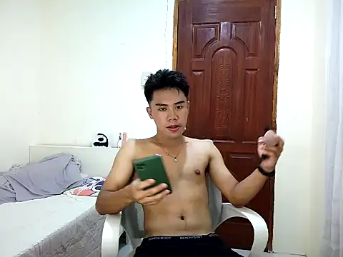 Snapshot of valerio_fernan chatting on May 21, 12:01 pm valerio fernan online show from May 21, 12:01 pm