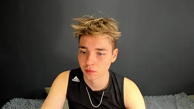 zeriax online show from May 5, 2:08 am