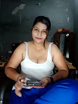 Snapshot of Riyashrma001 chatting on April 23, 7:27 pm Riyashrma001 online show from April 23, 7:27 pm