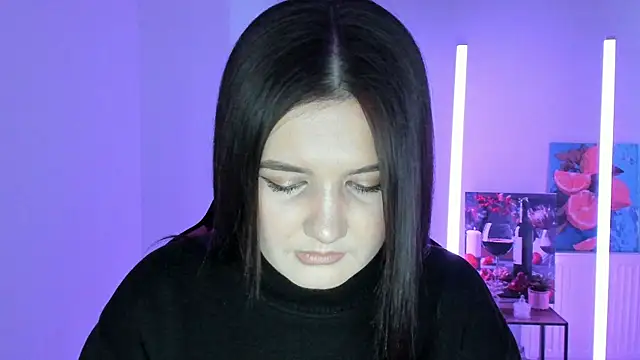 Snapshot of SourCherry__ chatting on April 14, 12:22 pm SourCherry online show from April 14, 12:22 pm