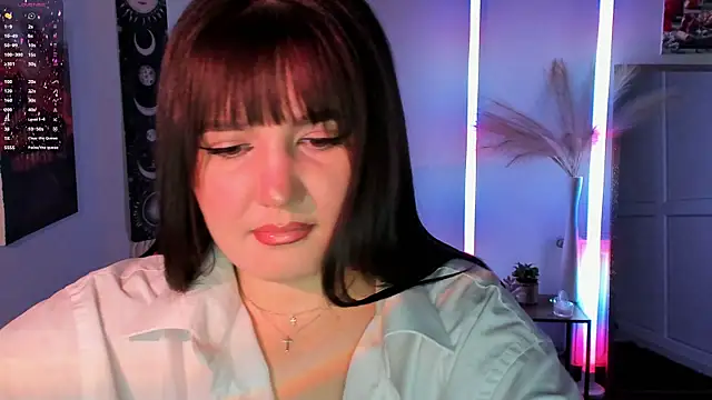 Snapshot of SourCherry__ chatting on May 14, 9:38 am SourCherry online show from May 14, 9:38 am