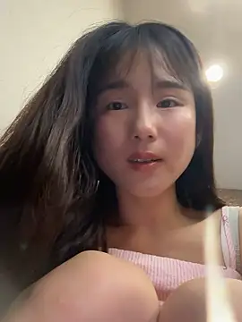 Snapshot of Hinako_0012 chatting on May 25, 4:40 am Hinako 0012 online show from May 25, 4:40 am
