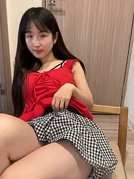 Snapshot of Hinako_0012 chatting on June 4, 4:29 am Hinako 0012 online show from June 4, 4:29 am