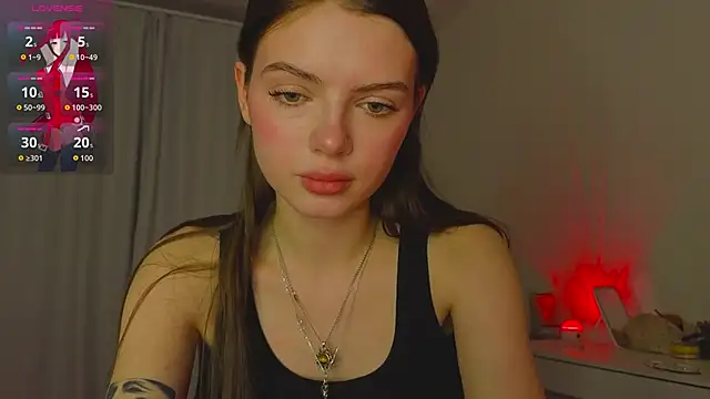 Snapshot of lillly_meow_ chatting on April 13, 6:57 pm lillly meow online show from April 13, 6:57 pm